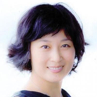 Xuejie Wong - Queens, NY - Elite Lawyer