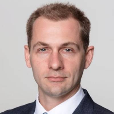 Julian Stroleny